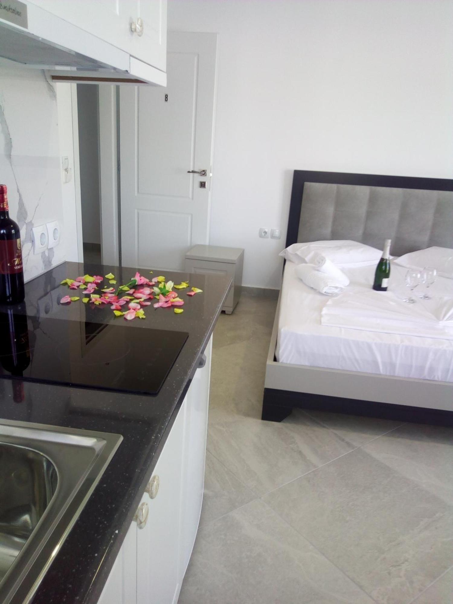 Mariana Apartments Sarande Room photo