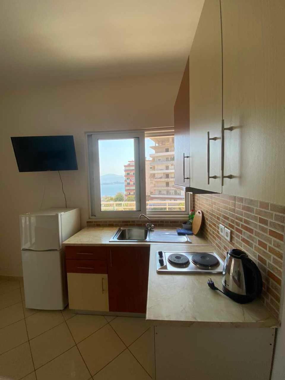 Mariana Apartments Sarande Exterior photo