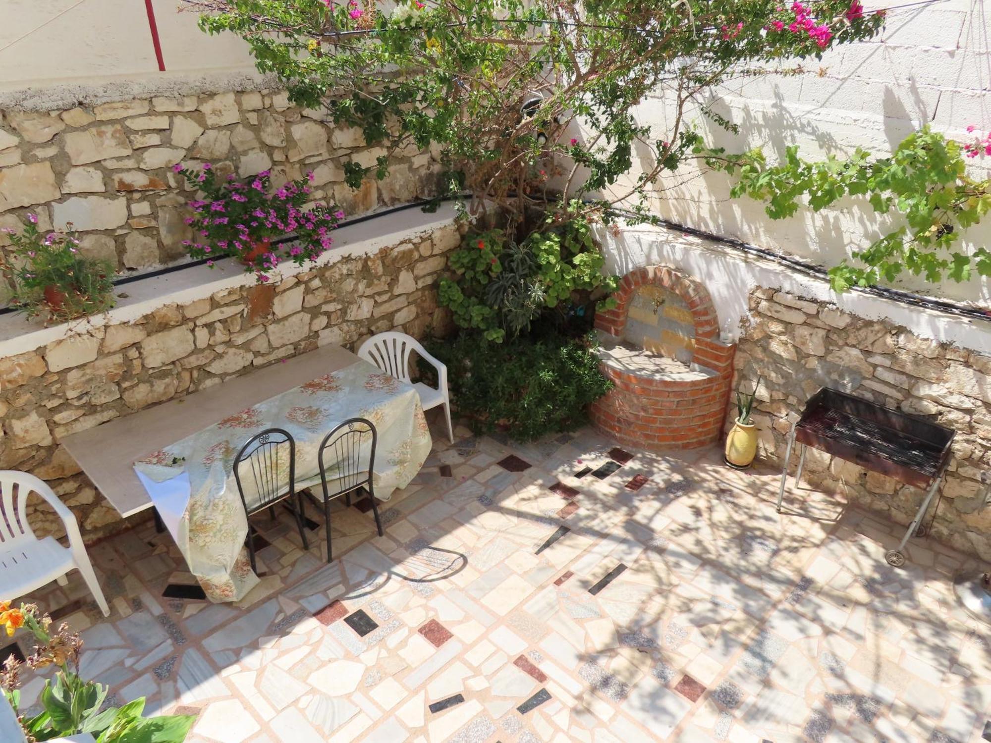 Mariana Apartments Sarande Exterior photo